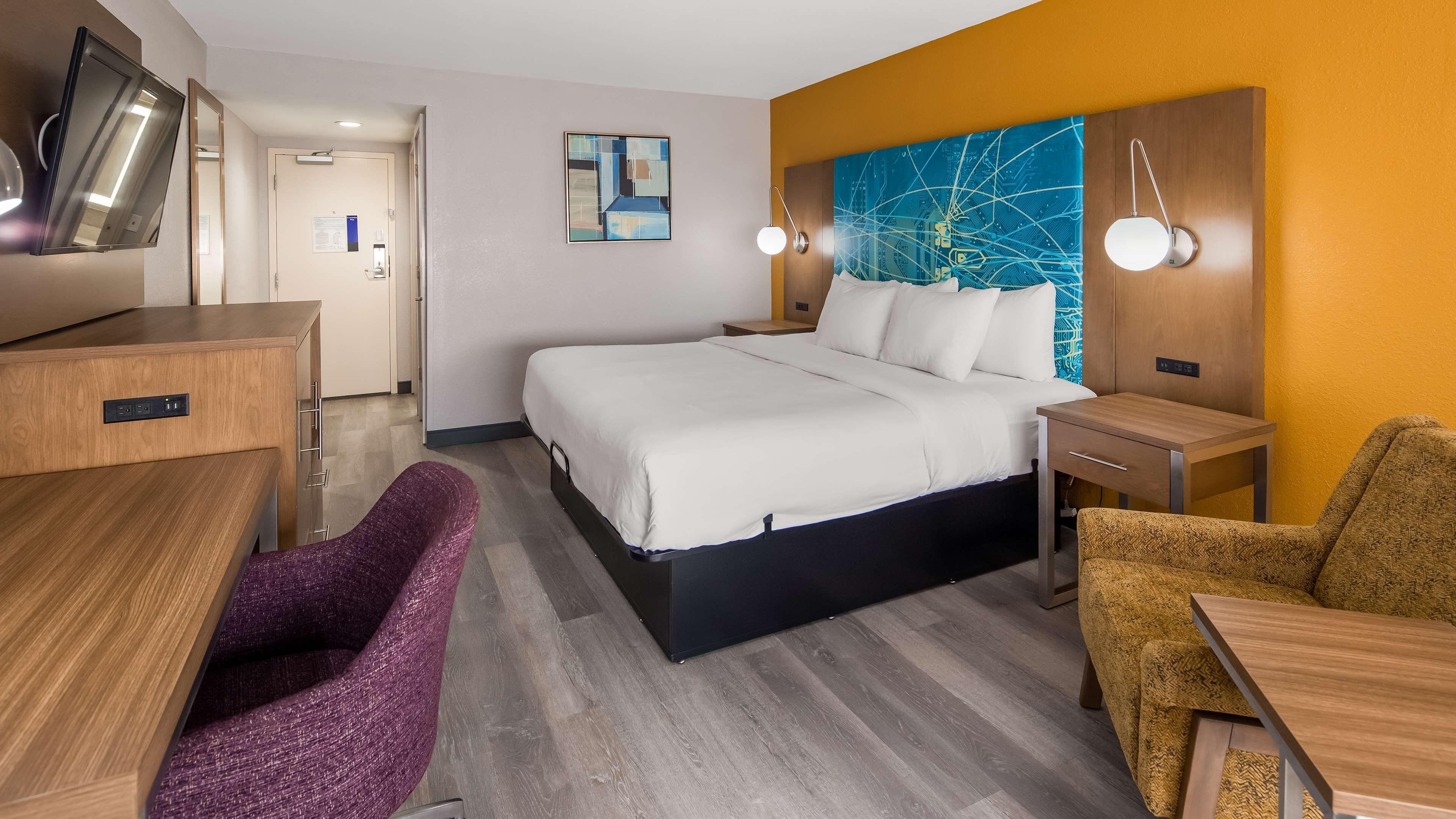 Best Western Plus Raleigh Crabtree Valley Hotel Esterno foto