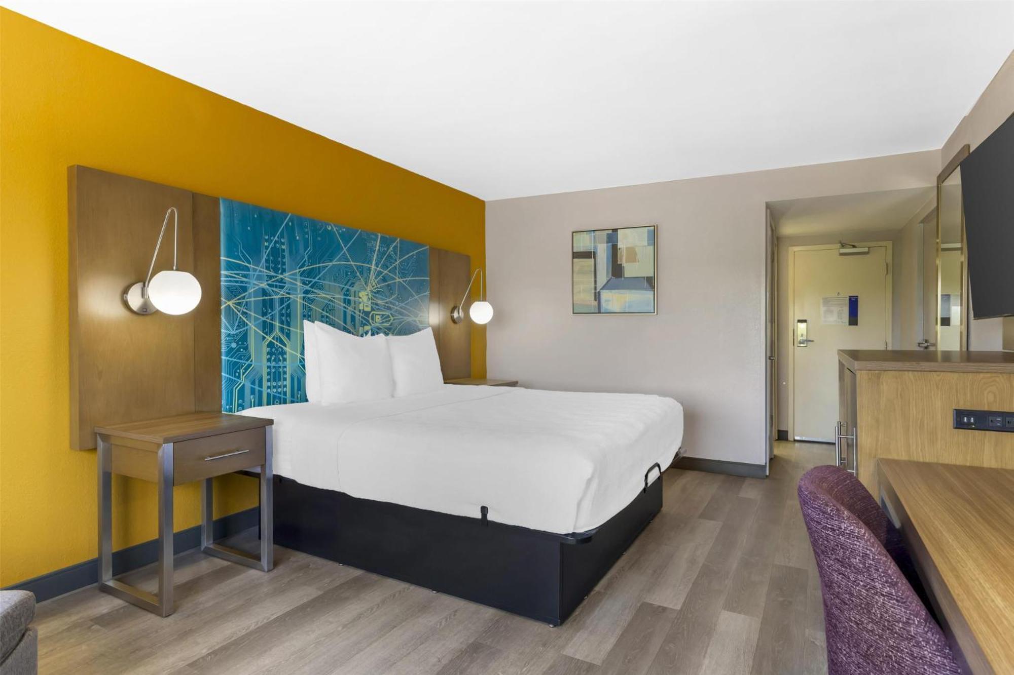 Best Western Plus Raleigh Crabtree Valley Hotel Esterno foto