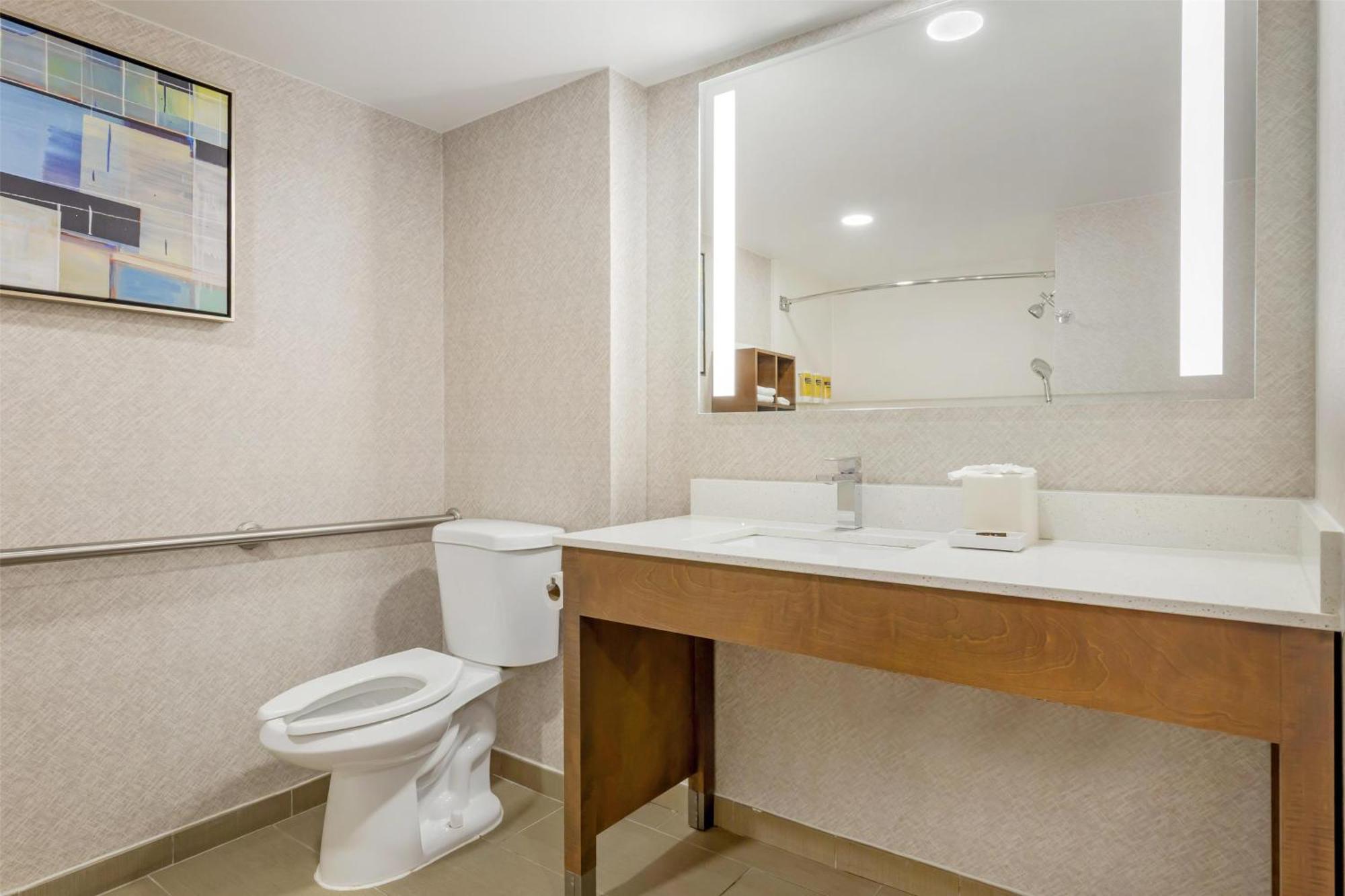 Best Western Plus Raleigh Crabtree Valley Hotel Esterno foto